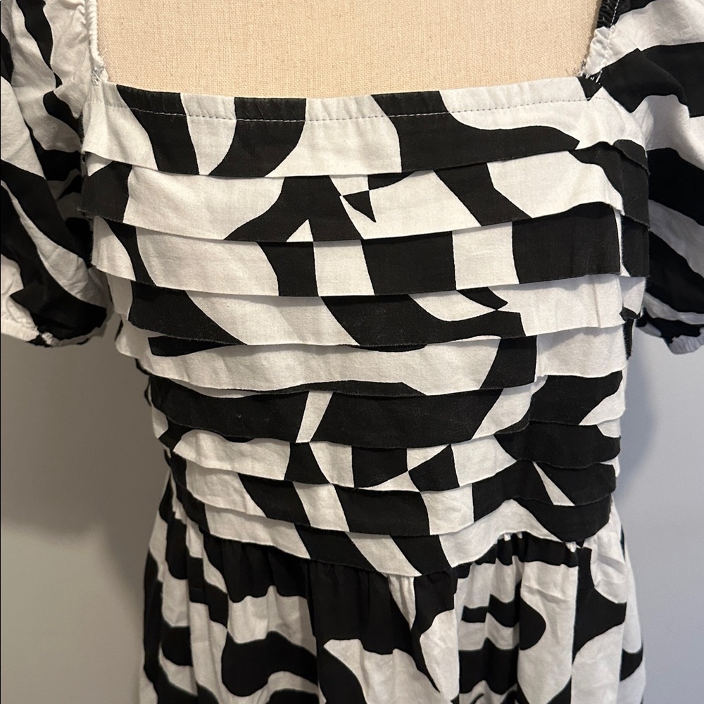 Japna Black White Puff Sleeve Maxi Dress Smocked Back Large Floral Print Pockets - Picture 3 of 11